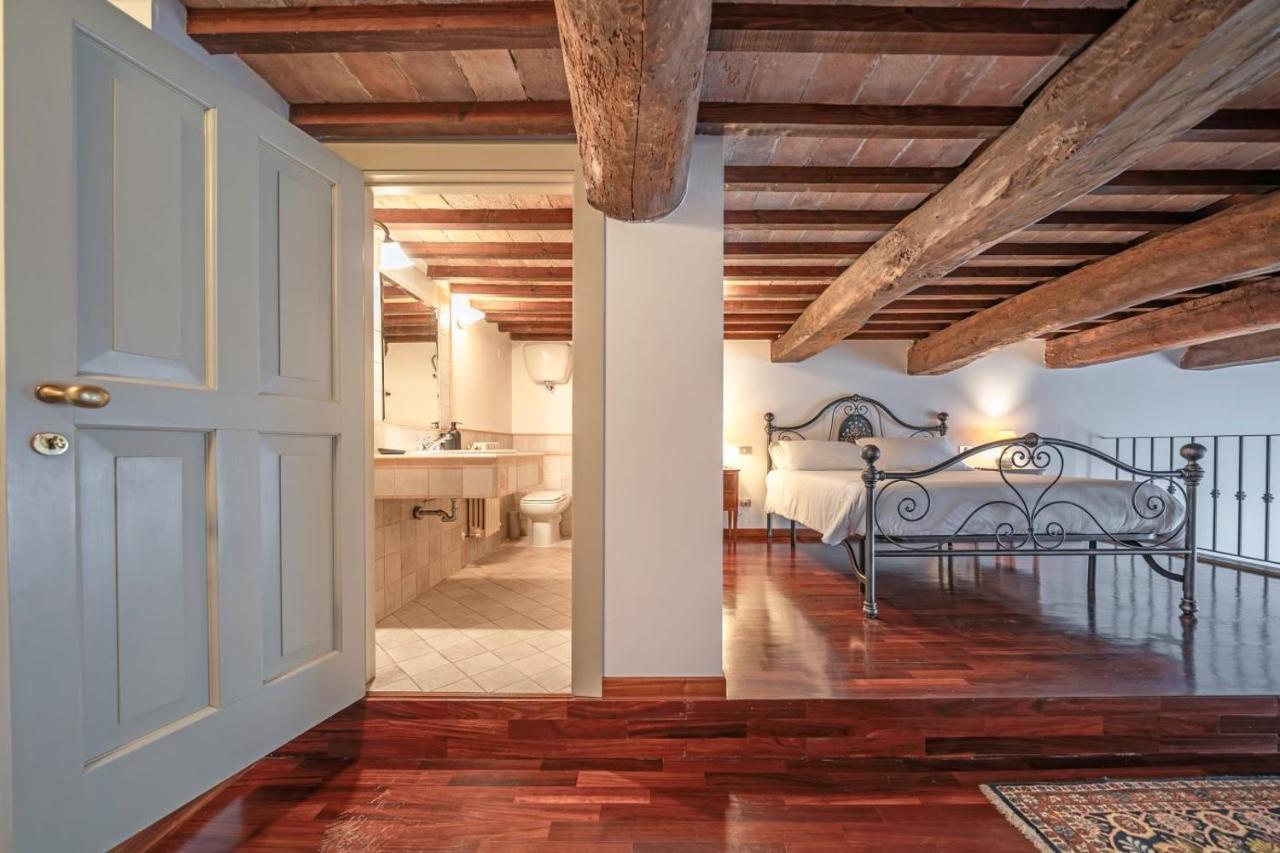 Raffaello - M&M Holiday House Perugia Ngoại thất bức ảnh
