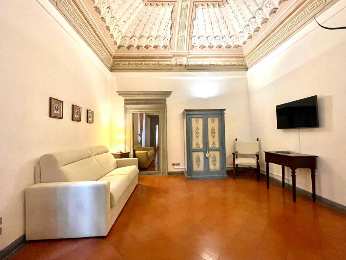 Raffaello - M&M Holiday House Perugia Ngoại thất bức ảnh