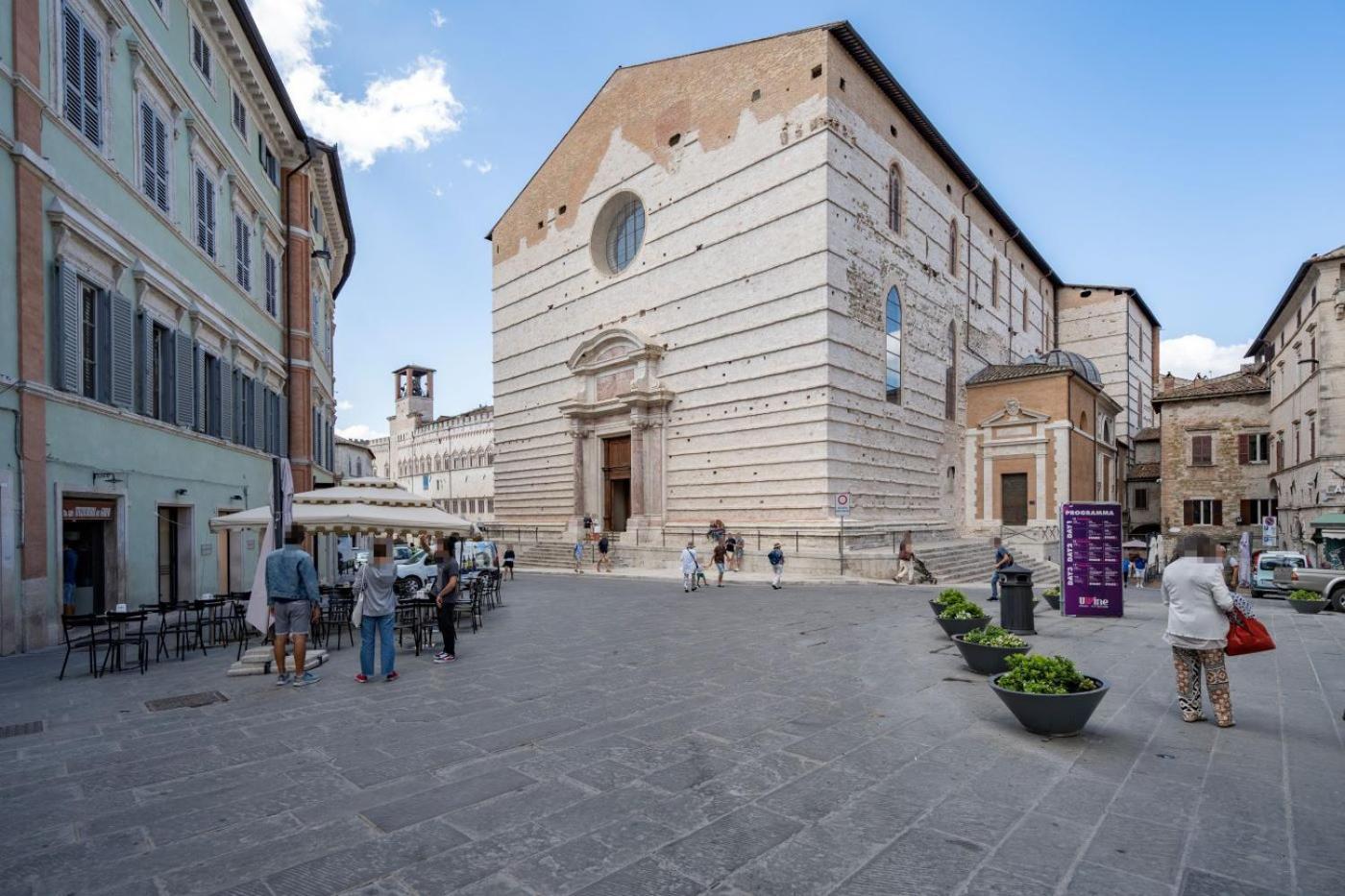 Raffaello - M&M Holiday House Perugia Ngoại thất bức ảnh