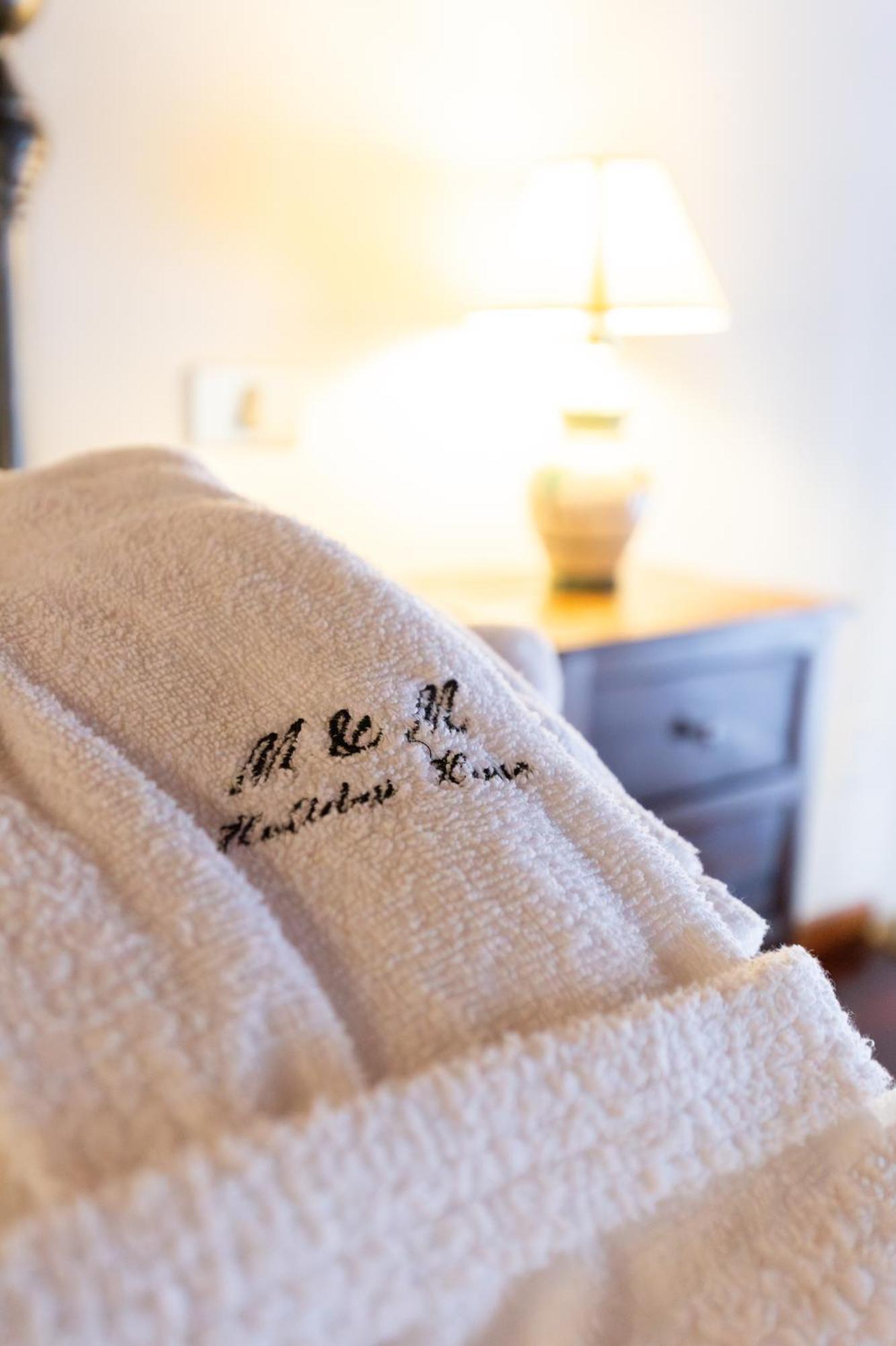 Raffaello - M&M Holiday House Perugia Ngoại thất bức ảnh